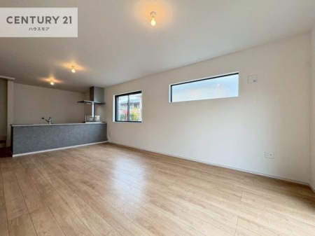 rO@SnǂrO͉ƑRƏW܂܂BƑcR̎ԂłBƑƁAw[Ԃ߂łˁB