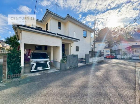 ԏ@ԃXy[X2䕪܂IZJhJ[͂AoCN⎩]ԂȂǂuꏊɍ܂B