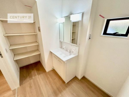 ʑEʏ@t̖邢ʎłICɓւłĐɕۂƂł܂IRނ̂łς̎dオǂȂ܂ˁI