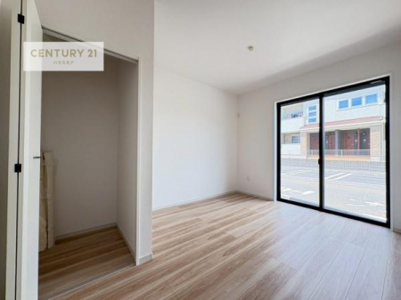 rOȊŐ@[Xy[XĂ܂IXbLڂ鎖ł܂ˁB
ƋI΂ȂVvȃfUCׁ̈AƋI΂Cɓ̋ԍ肪łłˁBynwJÒz