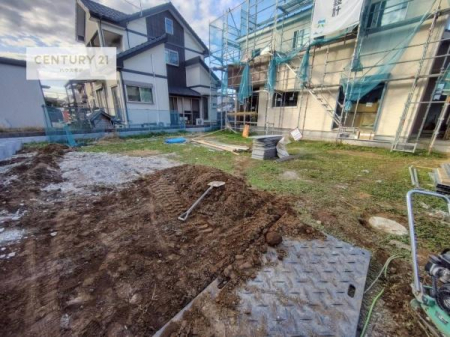 ԏ@ԃXy[X3䕪܂IZJhJ[͂AoCN⎩]ԂȂǂuꏊɍ܂B