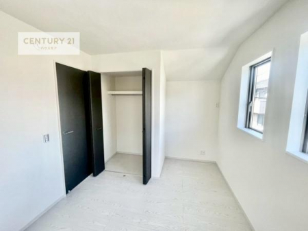 rOȊŐ@VvɃfUCĂ邽߁AƋIт܂I
Cɓ̉ƋuĂ낰Ԃ邱Ƃł܂B