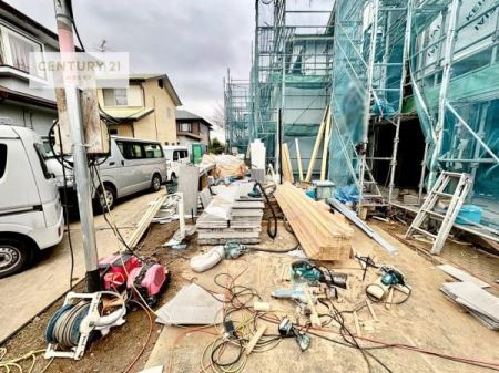 ԏ@ԃXy[X2䕪܂IZJhJ[͂AoCN⎩]ԂȂǂuꏊɍ܂B