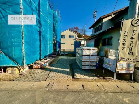 ԏ@ԃXy[X2䕪܂IZJhJ[͂AoCN⎩]ԂȂǂuꏊɍ܂Byn̔JÒz