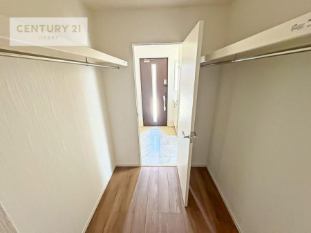 [@1Kɂ̓t@~[N[N܂I
JoR[g܂Ă΁AOȍX[YɍsƂł܂ˁI