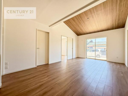 rO@傫ȑ炽Ղ̗z閾邢rOBĴ郊rOŉƑĉ났̎Ԃ߂܂B