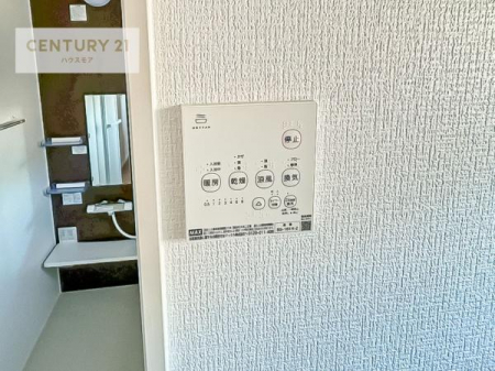 ̑ρ@g[tĂ閣͓IȎdlłI~̓q[gVbN̗\hɂg܂B
J̓ł󕨂̂ŁA󕨂ߍ݂ɂI