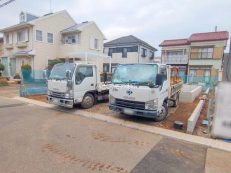 ԏ@ԃXy[X2䕪܂IZJhJ[͂AoCN⎩]ԂȂǂuꏊɍ܂B