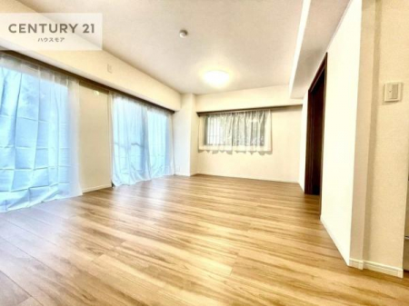 rO@傫ȑ炽Ղ̗z閾邢rOBĴ郊rOŉƑĉ났̎Ԃ߂܂B