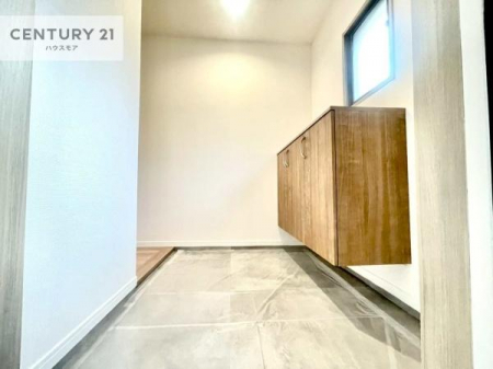 ց@ċAĂĂA܁IȂAD}ĂԂɂȂĂ܂B
邭錺ւłI