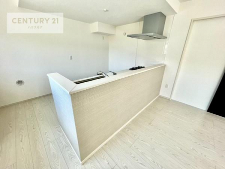 rO@rOŜnΖʃLb`Ȃ̂ŁAql̗lqȂƂłqĂ₷SȊԎłI