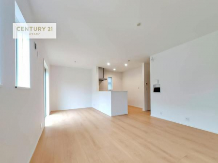 rO@SnǂrO͉ƑRƏW܂܂BƑcR̎ԂłBƑƁAw[Ԃ߂łˁB