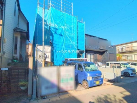 ԏ@ԃXy[X2䕪܂IZJhJ[͂AoCN⎩]ԂȂǂuꏊɍ܂B