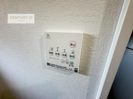 ̑@g[tĂ閣͓IȎdlłI~̓q[gVbN̗\hɂg܂B
J̓ł󕨂̂ŁA󕨂ߍ݂ɂI