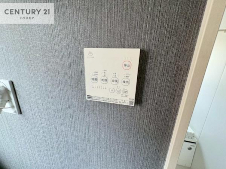 ̑@g[tĂ閣͓IȎdlłI~̓q[gVbN̗\hɂg܂B
J̓ł󕨂̂ŁA󕨂ߍ݂ɂI