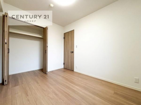 rOȊŐ@[Xy[XĂ܂IXbLڂ鎖ł܂ˁB
ƋI΂ȂVvȃfUCׁ̈AƋI΂Cɓ̋ԍ肪łłˁB