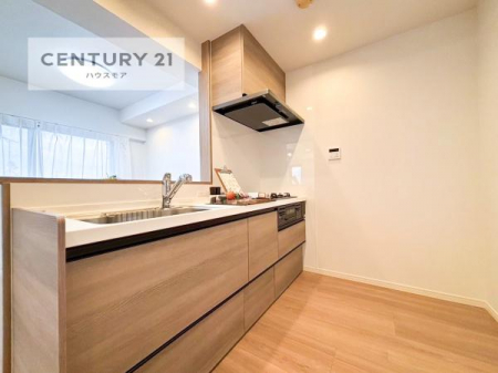 Lb`@lC̑ΖʎVXeLb`̗pĂ܂IƑ̃R~jP[VRƑ݌vłB
qlɂڂ͂̂ŊłˁB[͂܂I