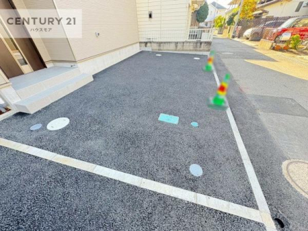 ԏ@ԃXy[X2䕪܂IZJhJ[͂AoCN⎩]ԂȂǂuꏊɍ܂B