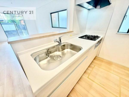 Lb`@lC̑ΖʎVXeLb`̗pĂ܂IƑ̃R~jP[VRƑ݌vłB
qlɂڂ͂̂ŊłˁB[͂܂I