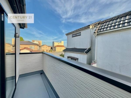 Z˂̒]ʐ^@ꂽɂ͐nJIȎԂy߂܂BC̗ǂʂ蔲X݂łI