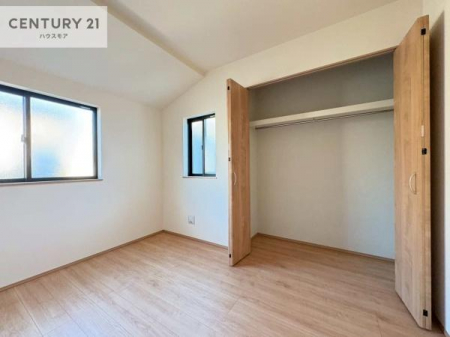 q@|oȂ́Aql̂ƂĂSłI
[Xy[X[Ă̂ŎU炩TbƕЕt܂I