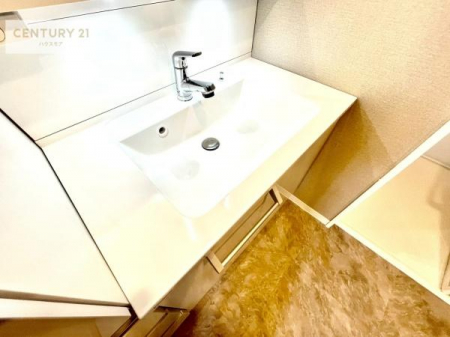 ʑEʏ@[ʑ{ÉA˂ɂ̂łꂪyXIۂĂ܂I
LCȐʏŎ̃`x[Vオ܂ˁI