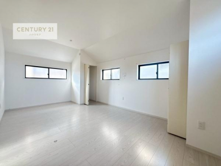 m@5.15.2ɊԎd؂\ȗmłIql̂ɍ킹ăCAEgς邱Ƃł܂I
10.3̂܂܂łLXƊJՂ̂łI