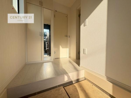 ց@ċAĂĂA܁IȂAD}ĂԂɂȂĂ܂B
邭錺ւłI