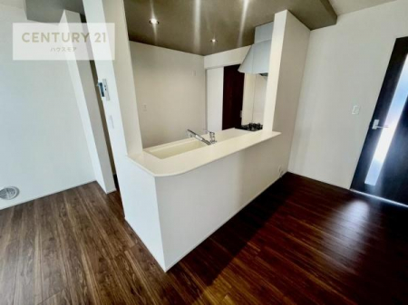 rO@rOŜnΖʃLb`Ȃ̂ŁAql̗lqȂƂłqĂ₷SȊԎłI