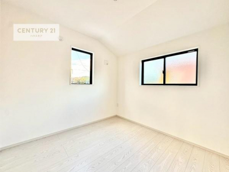 q@[Xy[X[Ă̂ŎU炩TbƕЕt܂I