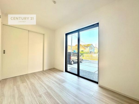 rOȊŐ@VvɃfUCĂ邽߁AƋIт܂I
Cɓ̉ƋuĂ낰Ԃ邱Ƃł܂B