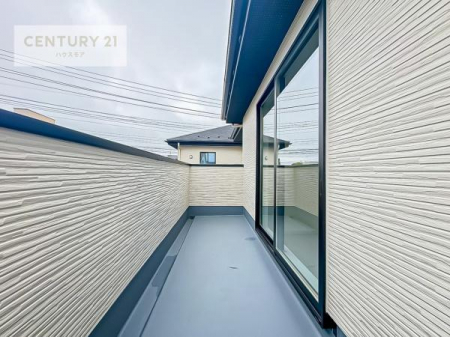 oRj[@zǍDȃoRj[łIꂽɂ͐nJIȎԂy߂܂B
