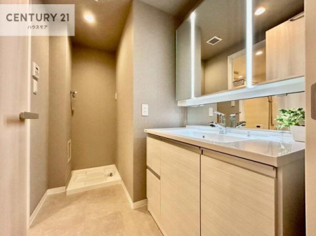 ʑEʏ@Oʋdl̐ʏ́AgȂ݂₷I͎[ɂȂĂ܂BhC[₨ϓЕt̂ŐʑXbLƌ邱Ƃo܂I