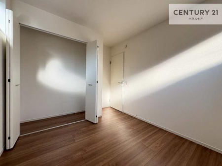 q@|oȂ́Aql̂ƂĂSłI
[Xy[X[Ă̂ŎU炩TbƕЕt܂I