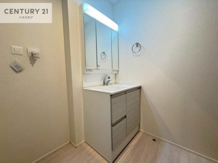 ʑEʏ@Oʋdl̐ʏ́AgȂ݂₷I͎[ɂȂĂ܂BhC[₨ϓЕt̂ŐʑXbLƌ邱Ƃo܂I