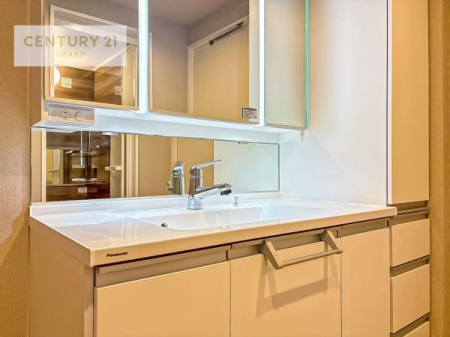 ʑEʏ@Oʋdl̐ʏ́AgȂ݂₷I͎[ɂȂĂ܂BhC[₨ϓЕt̂ŐʑXbLƌ邱Ƃo܂I