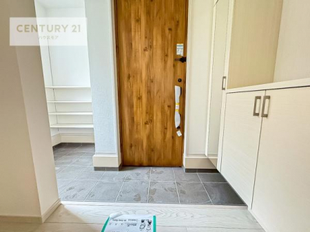 ց@V[Y{bNXtȂ̂ŁAւЕt|₷łI
XbLւŌ˂JuԁÂSnԂo}Ă܂B