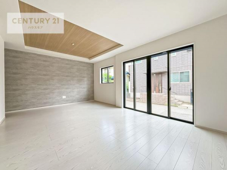 rO@傫ȑ炽Ղ̗z閾邢rOBĴ郊rOŉƑĉ났̎Ԃ߂܂B