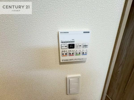 ̑@g[tĂ閣͓IȎdlłI~̓q[gVbN̗\hɂg܂B
J̓ł󕨂̂ŁA󕨂ߍ݂ɂI