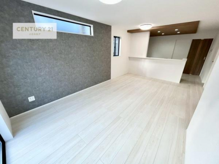 rO@SnǂrO͉ƑRƏW܂܂BƑcR̎ԂłBƑƁAw[Ԃ߂łˁB邭JIȋԂłB