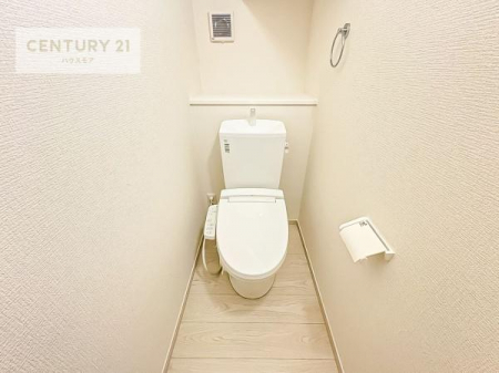 gC@1E2KɃgC܂I̖Zԑт҂ɂ݂łˁBƂ̂gCłꂪ₷łI