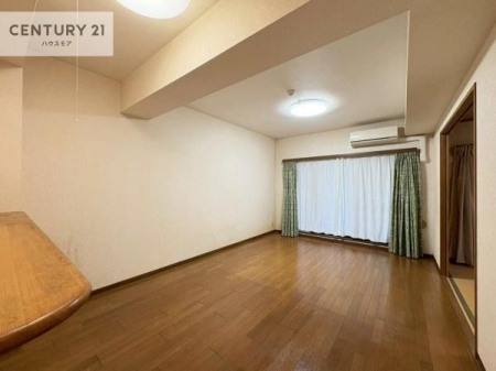 ���r���O�@�L�X�_�C�j���O�X�y�[�X�I������肨�H���B�΂��������y�������Ԃ��߂����܂��B���X�̔���������܂��I