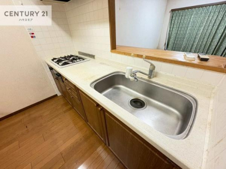 �L�b�`���@���C�h�ȃV���N�ł��ˁI�������˂ɂ������������₷���Ǝ����y�X�d�l�̃V�X�e���L�b�`���ł��I
�f�U�C�����Ƌ@�\�������˂��L�b�`���Ő�����������܂��ˁI