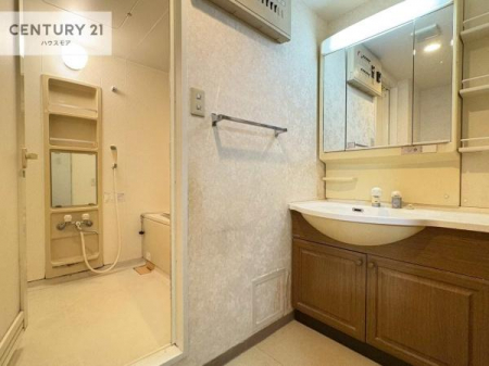 ���ʑ�E���ʏ��@�O�ʋ��d�l�̐��ʏ��́A�g�����Ȃ݂����₷������I���͎��[�ɂȂ��Ă��܂��B�h���C���[�₨���ϓ����Еt������̂Ő��ʑ������X�b�L���ƌ����邱�Ƃ��o���܂��I