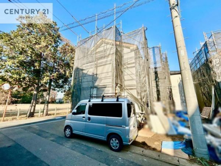 ԏ@ԃXy[X2䕪܂IZJhJ[͂AoCN⎩]ԂȂǂuꏊɍ܂B