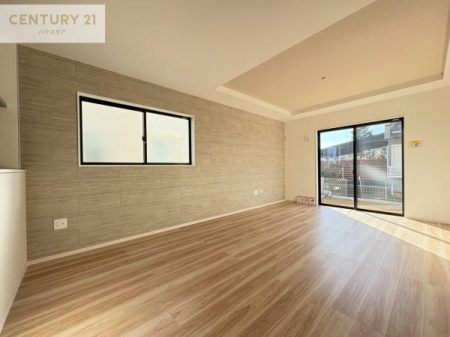 rO@傫ȑ炽Ղ̗z閾邢rOBĴ郊rOŉƑĉ났̎Ԃ߂܂B