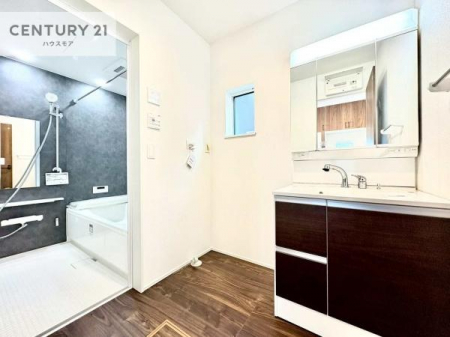 ʑEʏ@yn̔JÒz
PKƂQKɐʑ䂪̂ŁA̐gxxGĂĂ荇ɂȂɂI