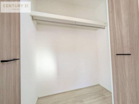 [@SɎ[Ă邽߁Aߗނpi萮₷ALXƎgZ܂łB̕Еt₷AKȐԂۂĂ܂By̔JÒz