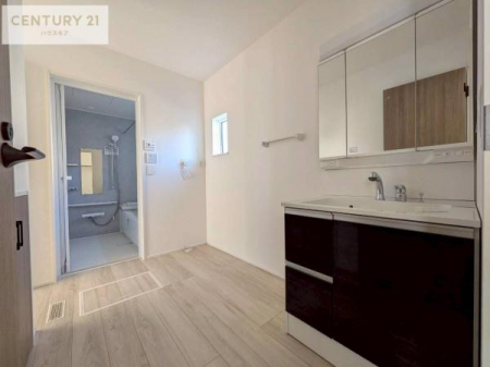 ʑEʏ@Oʋdl̐ʏ́AgȂ݂₷I͎[ɂȂĂ܂BhC[₨ϓЕt̂ŐʑXbLƌ邱Ƃo܂Iy̔JÒz