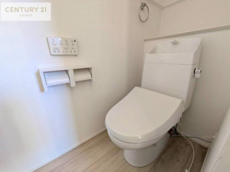 gC@1E2KɃgC܂I̖Zԑт҂ɂ݂łˁBƂ̂gCłꂪ₷łIy̔JÒz